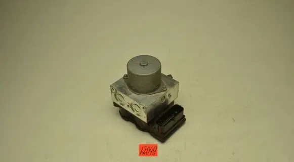 Ford Mondeo MK IV ABS Pump CG912C405CC 54085966D 17393902