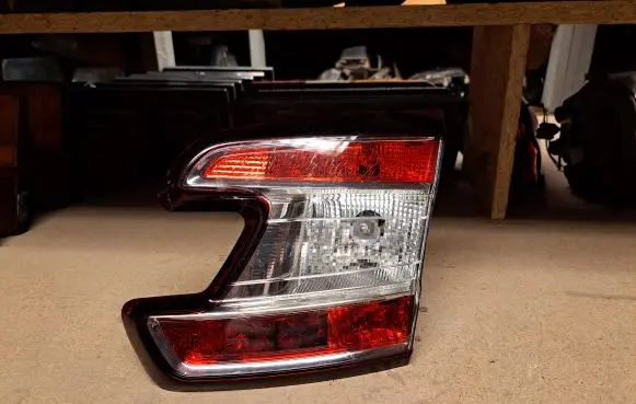 Renault Megane III Tailgate rear/tail lights 265500027R 265500027 89319421