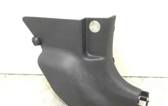 KIA Sportage Foot area side trim 85826F1900