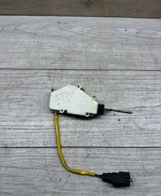 Ford Galaxy Central locking motor 7M0959775C 95VW9B241AB 404155