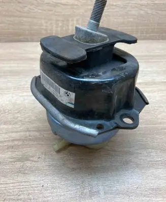 BMW X5 F15 Engine mount bracket P685310301 16004212
