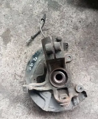 Volvo S80 Front wheel hub 6G913K171A