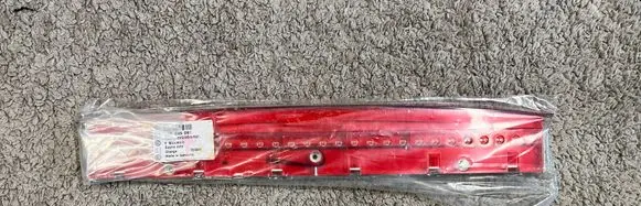 Audi A8 S8 D3 4E Third/center stoplight 4E0945097