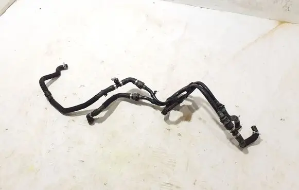 Mercedes-Benz GLA H247 Brake vacuum hose/pipe A1775010402