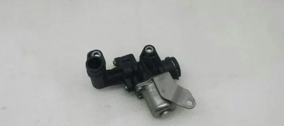 Mercedes-Benz CL C216 Coolant heater control valve A1562030164