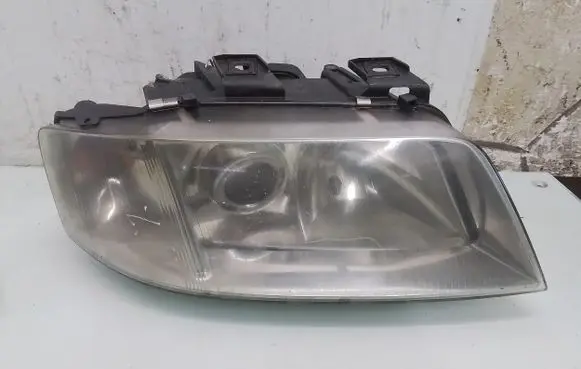 Audi A6 S6 C5 4B Headlight/headlamp