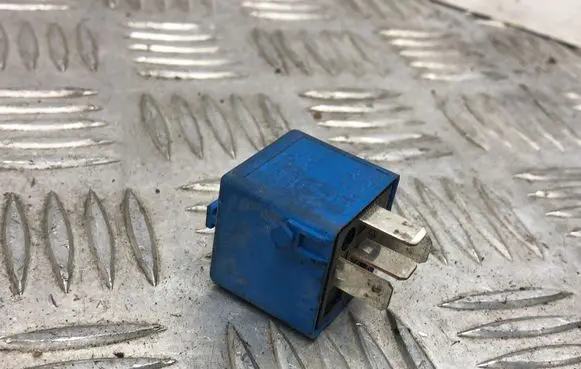 BMW 5 E60 E61 Other relay 6915327 6136 V23134K59X313