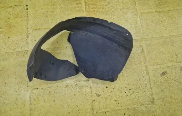 Volkswagen Eos Front wheel arch liner splash guards 1Q0805977A