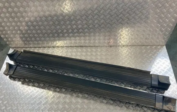 Toyota RAV 4 (XA40) sill trim set (inner) PK15230