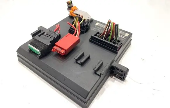 Audi A4 S4 B7 8E 8H Xenon control unit/module 8E0907279N