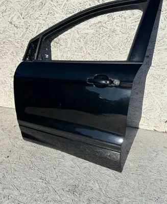 Ford Kuga II Front door