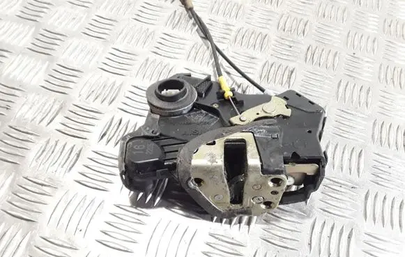 Front door lock