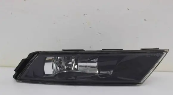 Skoda Superb B8 (3V) Front fog light 3V0941700A 01183604 19508802