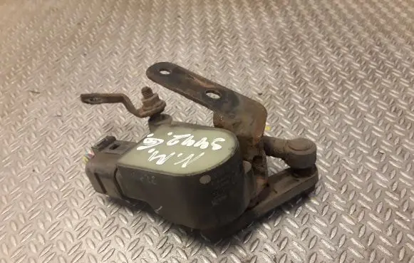 Rear air suspension level height sensor