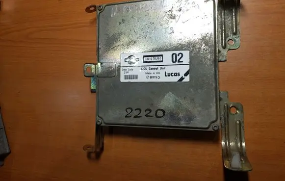 Nissan Primera Engine control unit/module 2371070J60 80115D