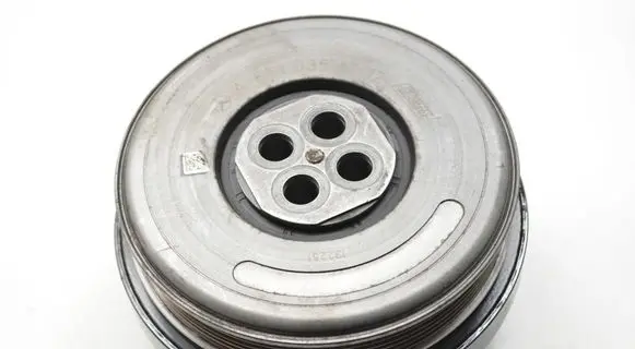Mercedes-Benz E W212 Crankshaft pulley A6510351712