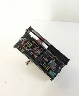 BMW X3 F25 Fuse module 9210863 117033444 00194725