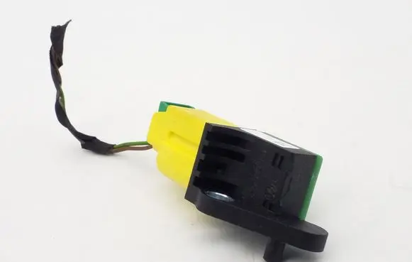 Volkswagen Tiguan Airbag deployment crash/impact sensor 5N0959351B 391229