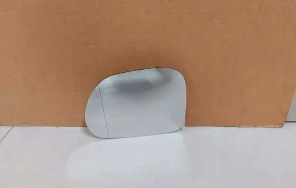 Fiat 500L Wing mirror glass 