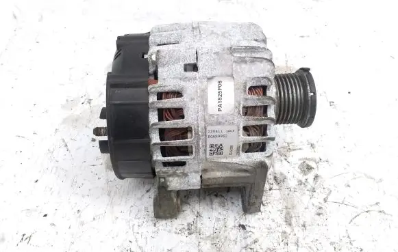 Renault Trafic II (X83) Generator/alternator 22041110019 PA1825P06 P0A89962