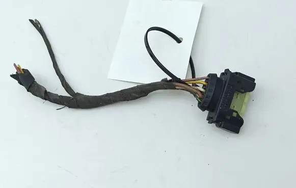 Mercedes-Benz CLK A209 C209 Headlight/headlamp wiring loom/harness 2205454628 525880 5258807