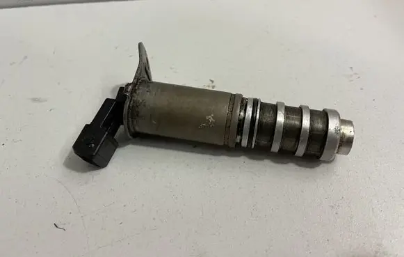 BMW 3 F30 F35 F31 Electromagnetic valve 7585776