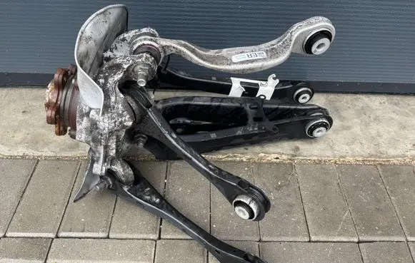 BMW i4 Rear suspension assembly kit set 