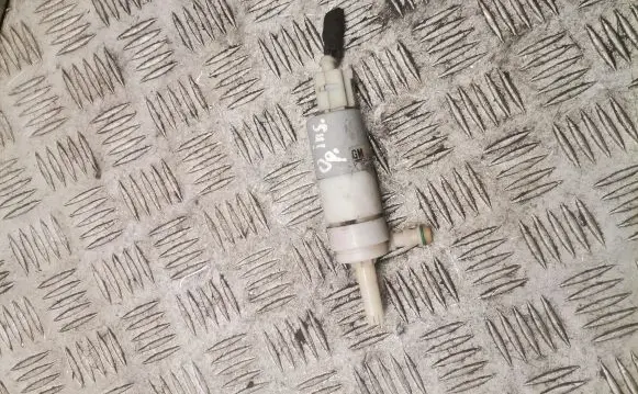 Opel Insignia A Headlight washer pump 13250289