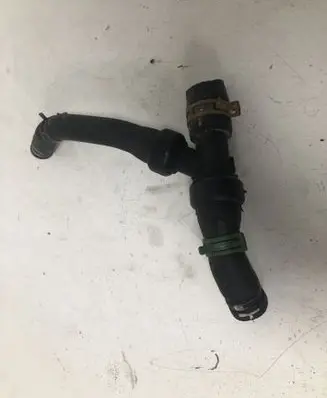Renault Megane III Engine coolant pipe/hose