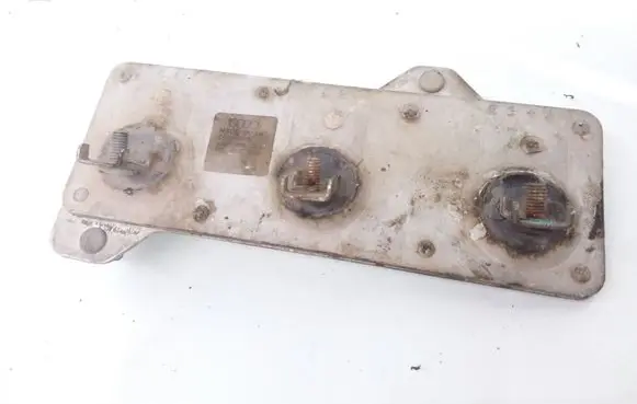 Audi A6 S6 C4 4A Coolant fan relay 4A0959493