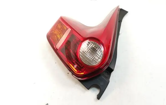 Nissan Juke I F15 Rear/tail lights