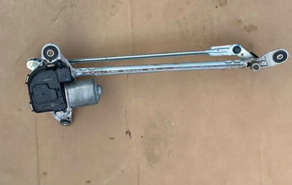 Front wiper linkage and motor