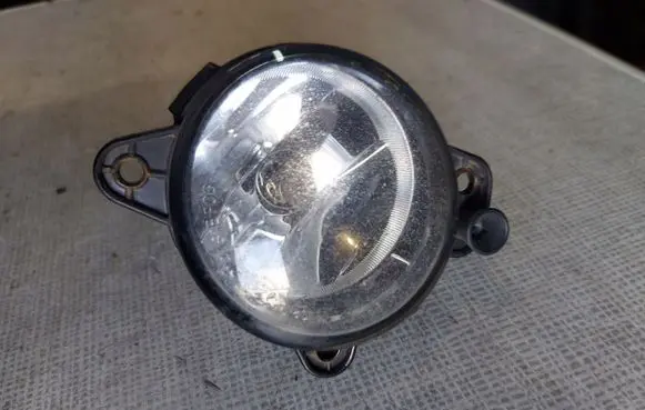 Volkswagen Transporter - Caravelle T5 Front fog light 7H0941699C