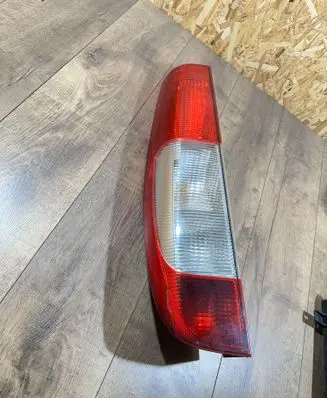 Rear/tail lights