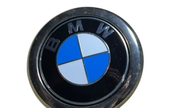 BMW 1 F20 F21 Tailgate trunk handle 724853515 18071510