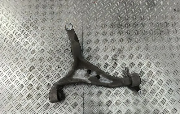 Mercedes-Benz ML W166 Front lower control arm/wishbone 16604
