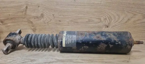 Volvo S70 V70 V70 XC Rear shock absorber/damper 8626026 01216283