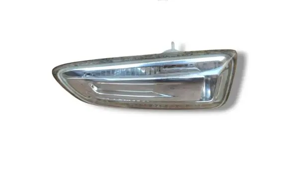 Opel Astra J Front fender indicator light 13273103