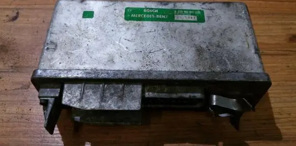 Mercedes-Benz S W126 ABS control unit/module 0265101011 4521385