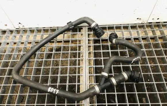 BMW M4 F82 F83 Engine coolant pipe/hose 9307243