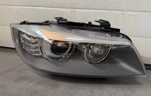 BMW 3 E90 E91 Headlight/headlamp 7202590