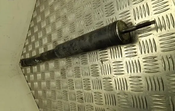 Volkswagen Load Up Rear shock absorber/damper 12E513025A