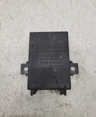BMW 5 E34 Other control units/modules 12165109