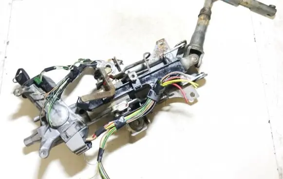 Mitsubishi Space Star Steering wheel axle