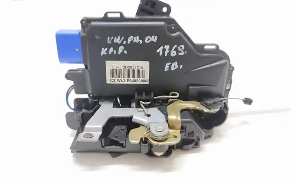 Volkswagen Phaeton Front door lock 3D2837015 E840298003