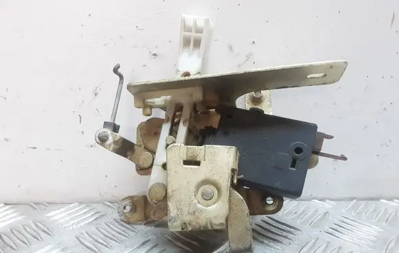 Citroen Berlingo Sliding door lock 