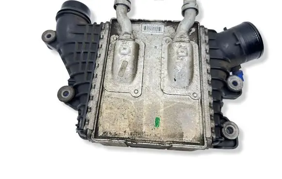 Land Rover Evoque I Intercooler radiator GJ329L440AD