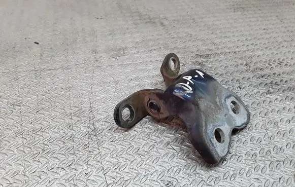 Toyota Corolla E120 E130 Front door lower hinge 