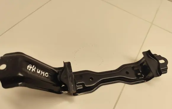 Toyota RAV 4 (XA50) Battery bracket 