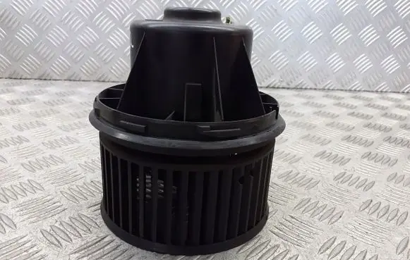 Ford Focus Front door blower motor 3M5H18456-EC